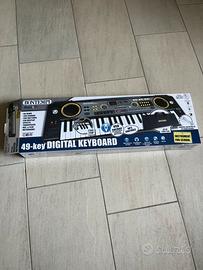 pianola Bontempi a 49 tasti