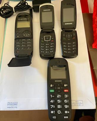 Stock cellulari Motorola-Samsung-Brondi