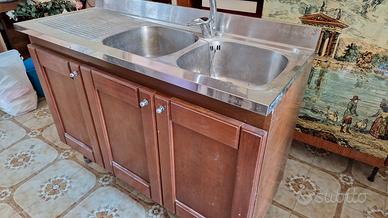 cucina in legno massello +porta tv  