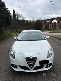 Alfa romeo giulietta 1600cc 105cv