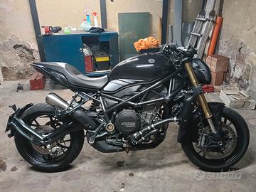 Benelli 752s