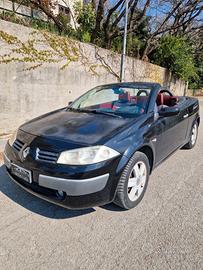 Renault Megane Mégane CABRIO -111 CV