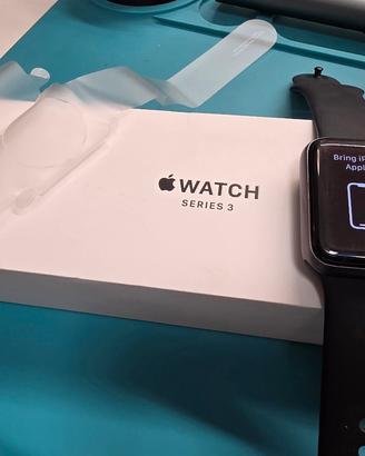 Apple Watch Serie 3 42mm (A1859)
