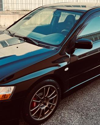 Mitsubishi Lancer Evolution IX