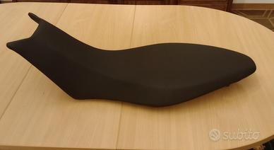 Sella Aprilia Dorsoduro originale