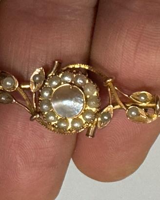 Spilla antica borbonica oro 14 k perline e madrep.