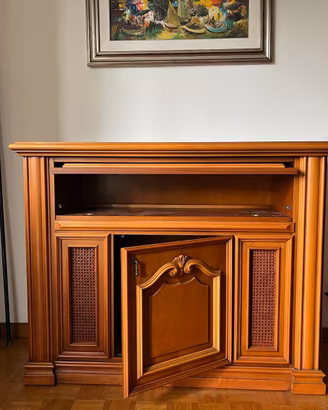 Mobile credenza con dettagli in paglia di Vienna