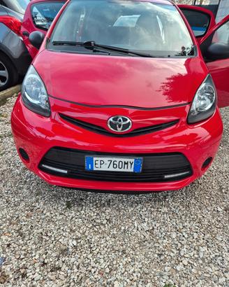 Toyota Aygo 1.0 12V VVT-i 5 porte Active Connect
