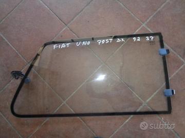 VETRO POST. DESTRO APRIBILE PER FIAT UNO 1993