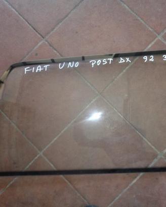 VETRO POST. DESTRO APRIBILE PER FIAT UNO 1993