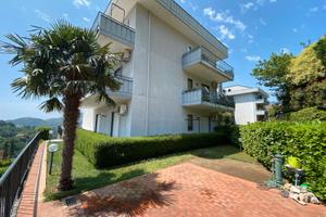 Appartamento con Giardino, Terrazzo e Box Auto