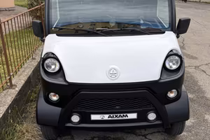 Minicar furgonato