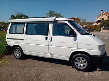 Van Volkswagen Westfalia California T4