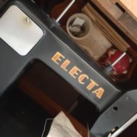 Vecchia macchina da cucito