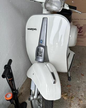 Vespa 50 Special restaurata
