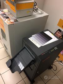 Kodak D4000 fino al 20x30 e fronte e retro