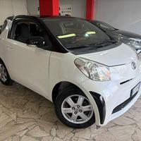TOYOTA iQ 1.0 Sol