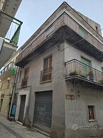 Casa singola sita in strada media n.38