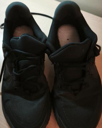 Nike star runner nere 41