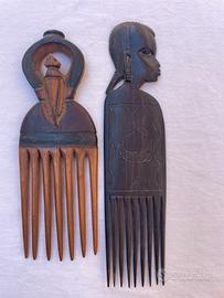 Coppia pettini artigianali africani in legno