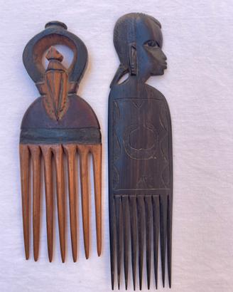 Coppia pettini artigianali africani in legno