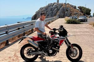 Motard Fantic 125 XMF Performance