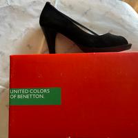 Benetton - Decollette spuntata nero scamosciata