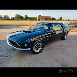 Noleggio Mustang Coupe per matrimoni ed eventi