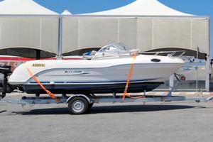 Quicksilver Flamingo 620 Barca a motore
