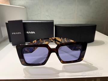 Occhiali da sole prada