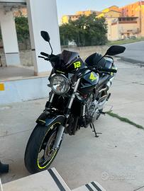 Honda Hornet 900