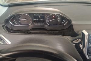 Privato vende Peugeot 2008 Pure tech allure 130 cv