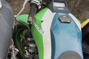 Kawasaki gpz 750 anni 85