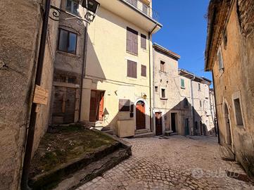 CASA INDIPENDENTE A OVINDOLI