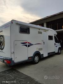 camper semi integrale  con solo 23.000 Mila km