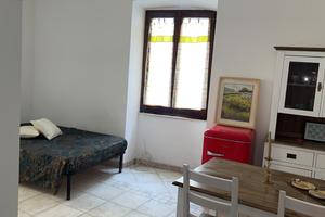 Monolocale via Università