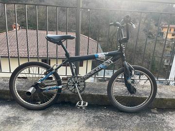 Bicicletta BMX