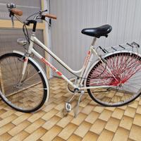 Bicicletta d’epoca marca BIANCHI da donna