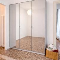 Armadi Pax Ikea ante a specchio