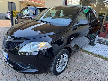 Lancia Ypsilon 1.2 69 CV 5 porte GPL Ecochic Elefa