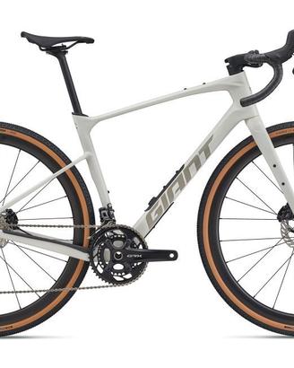 Giant Revolt Advanced 0 2026 m