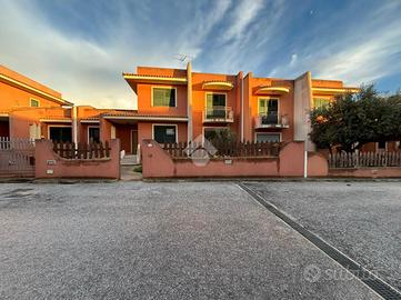 VILLA A SCHIERA A MARSALA