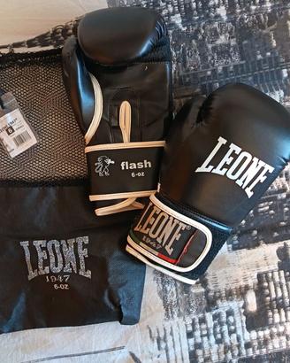 Guantoni da boxe Leone