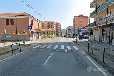 Luminoso trilocale chivasso via caluso