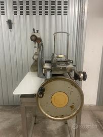 Affettatrice a volano mpm vintage manovella