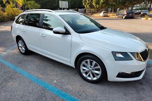 Skoda Octavia g-tec dsg 