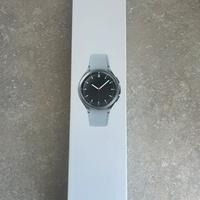 SAMSUNG Galaxy Watch 4