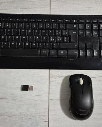 Tastiera e Mouse Wireless Microsoft
