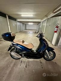 Piaggio Beverly 300 Tourer