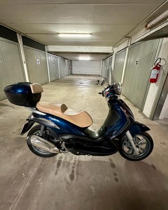 Piaggio Beverly 300 Tourer